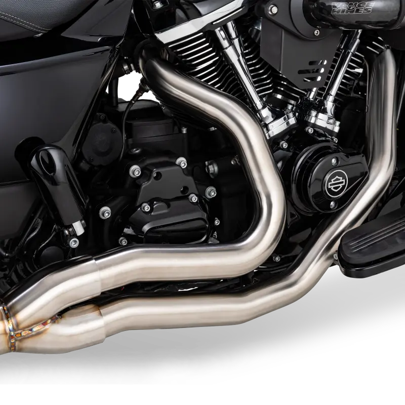 Vance And Hines 17-26 Touring/Cvo Gaslighter 2-1 Hs Exhaust System 1