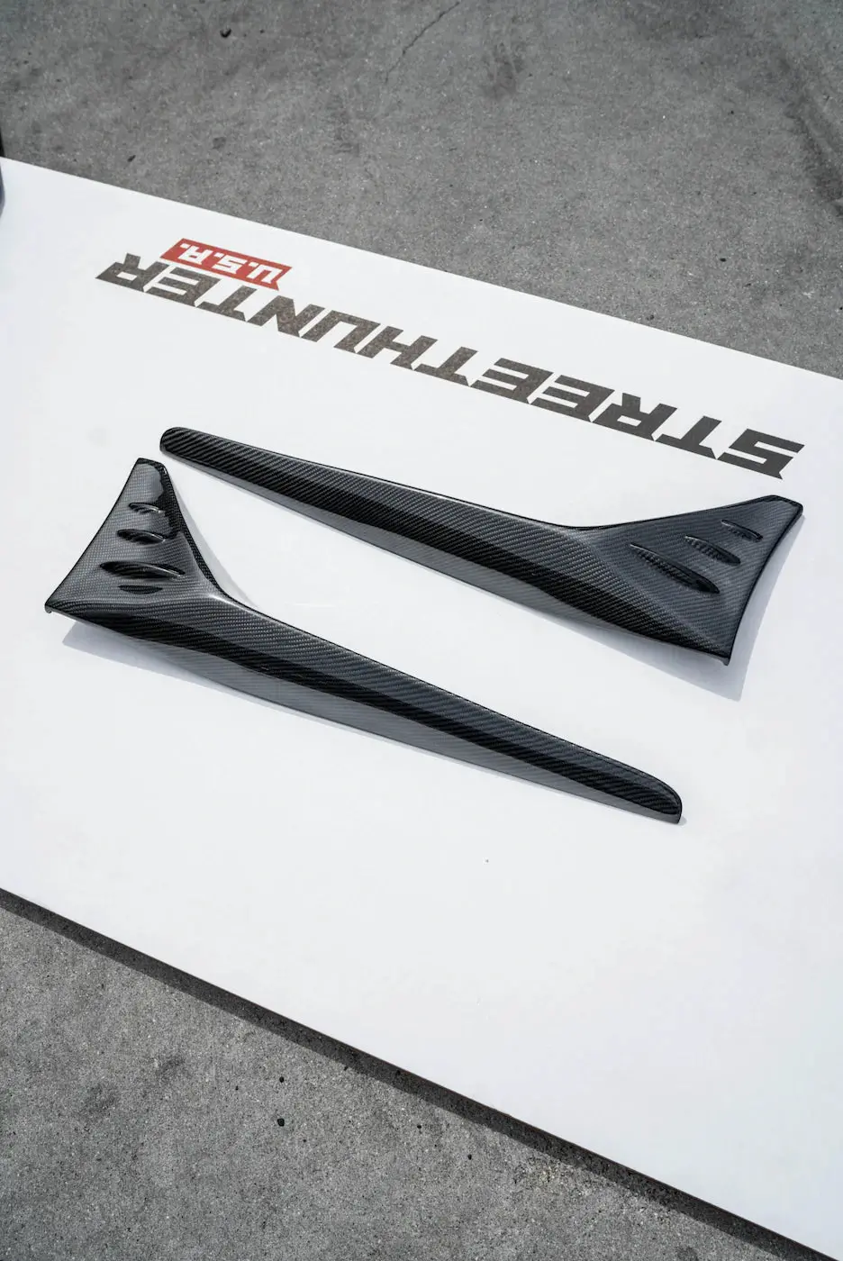 Streethunter Carbon Fiber Side Skirt Caps - 2022+ Brz/Gr86 1